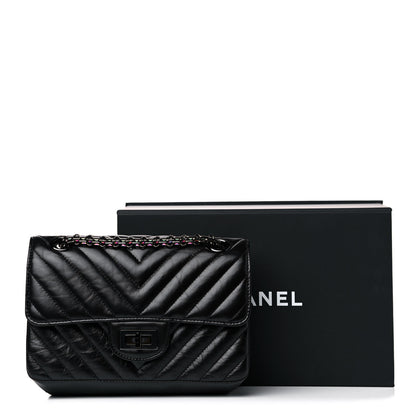 Chanel Aged Calfskin Chevron Quilted 2.55 Reissue Mini Flap So Black 11 of 11