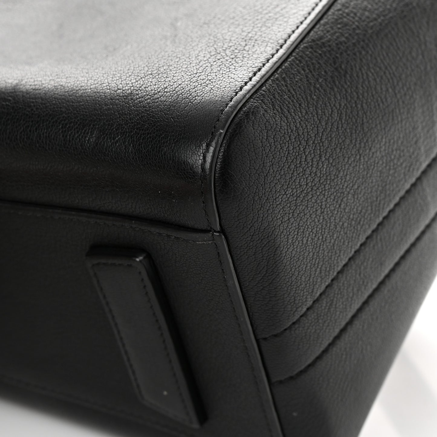 Sugar Goatskin Small Antigona Black