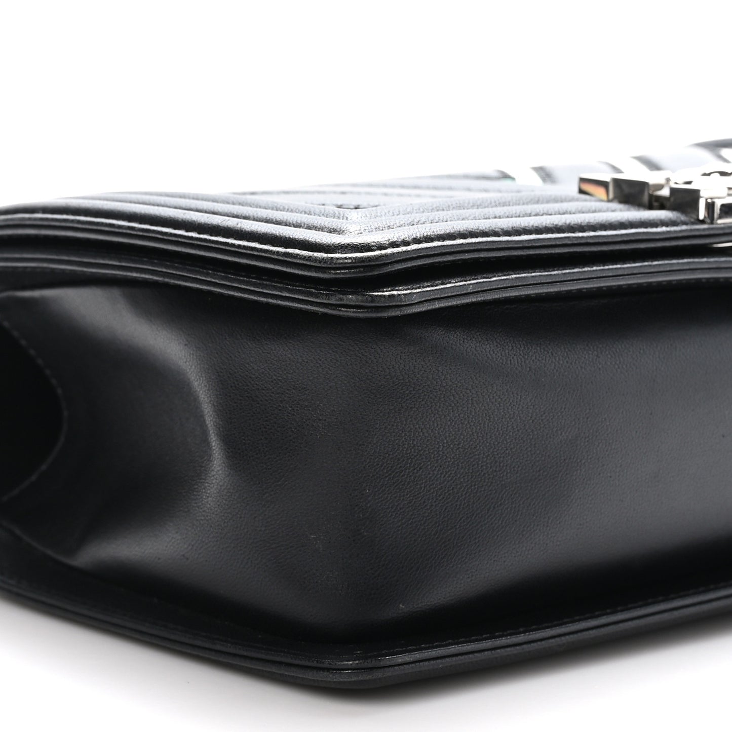 Lambskin Iridescent PVC Chevron Quilted Medium Boy Flap Black Silver