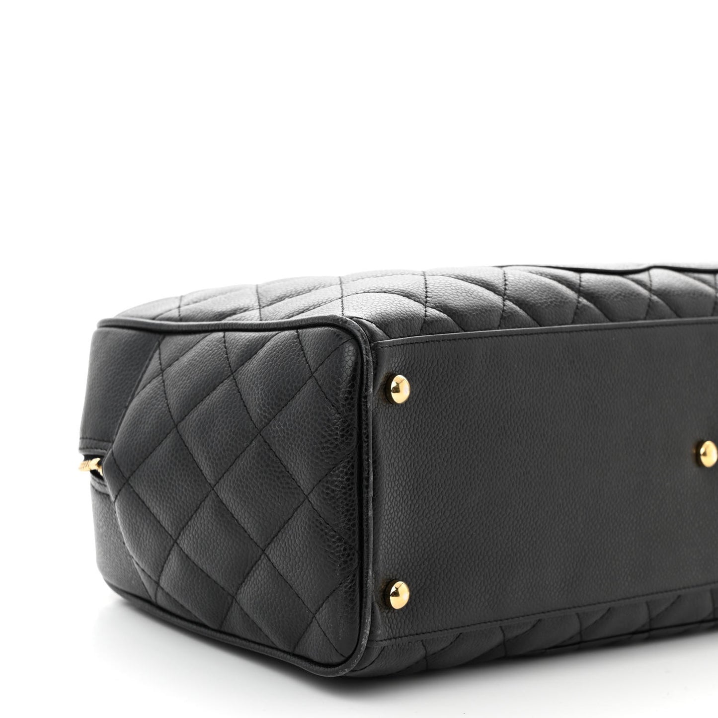 Caviar Quilted Boston Black