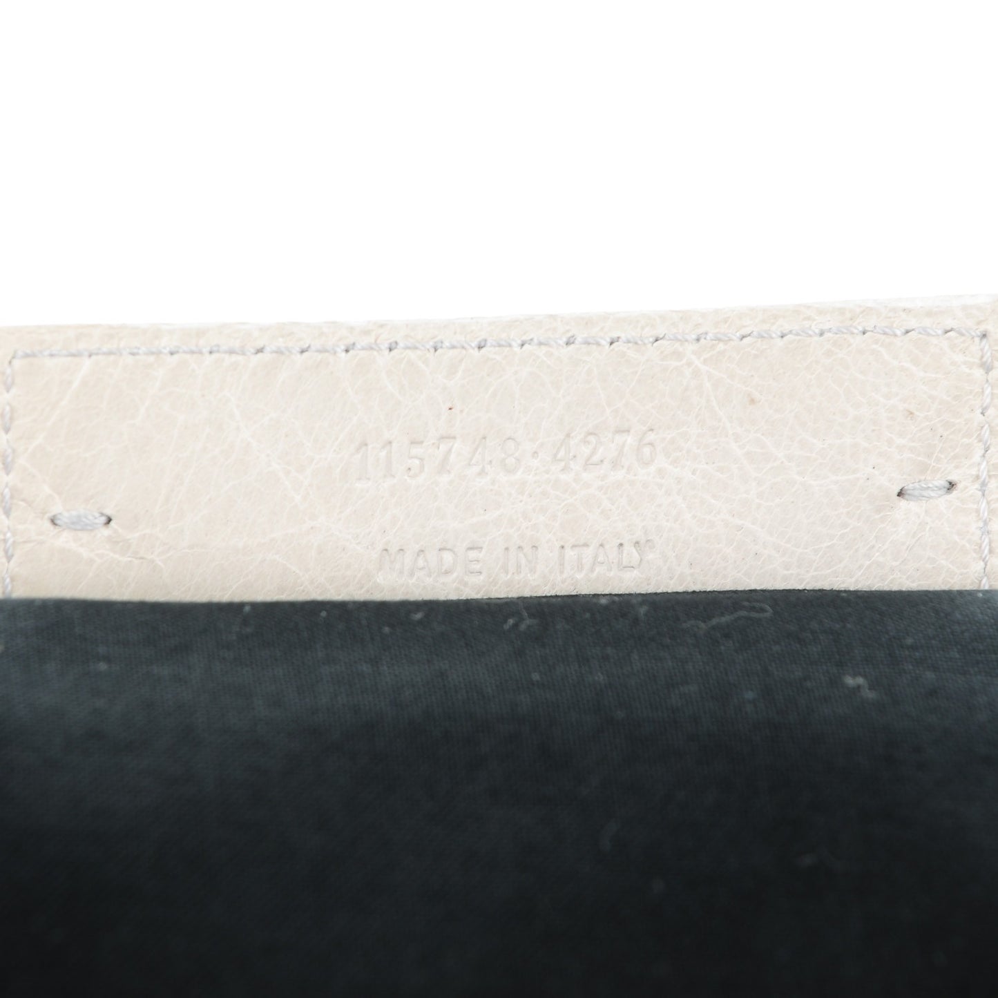 Chevre Classic Hardware City White