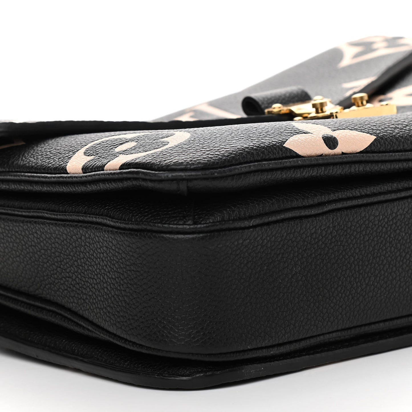 Empreinte Monogram Giant Pochette Metis Black Beige