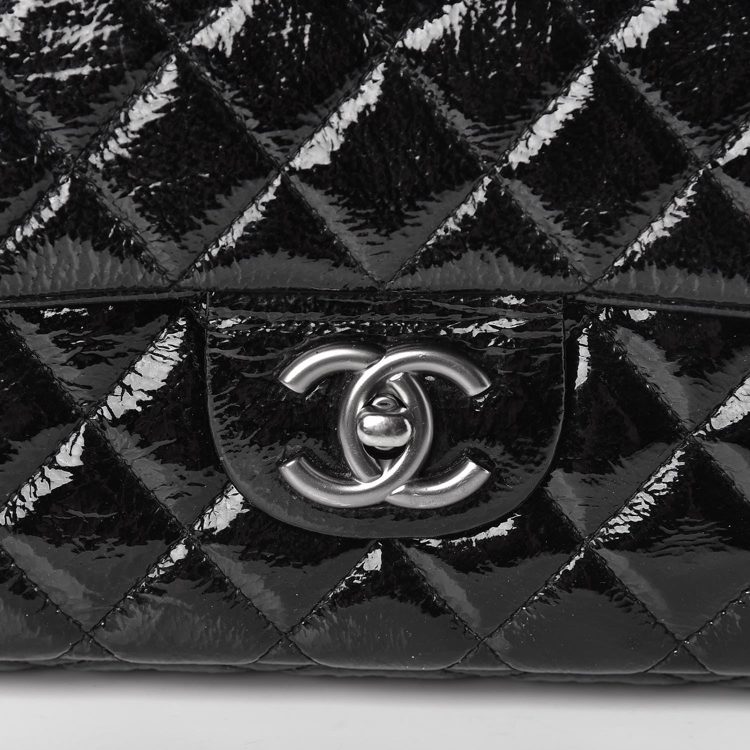 Chanel Distressed Patent Quilted East West Flap Black 12 of 12