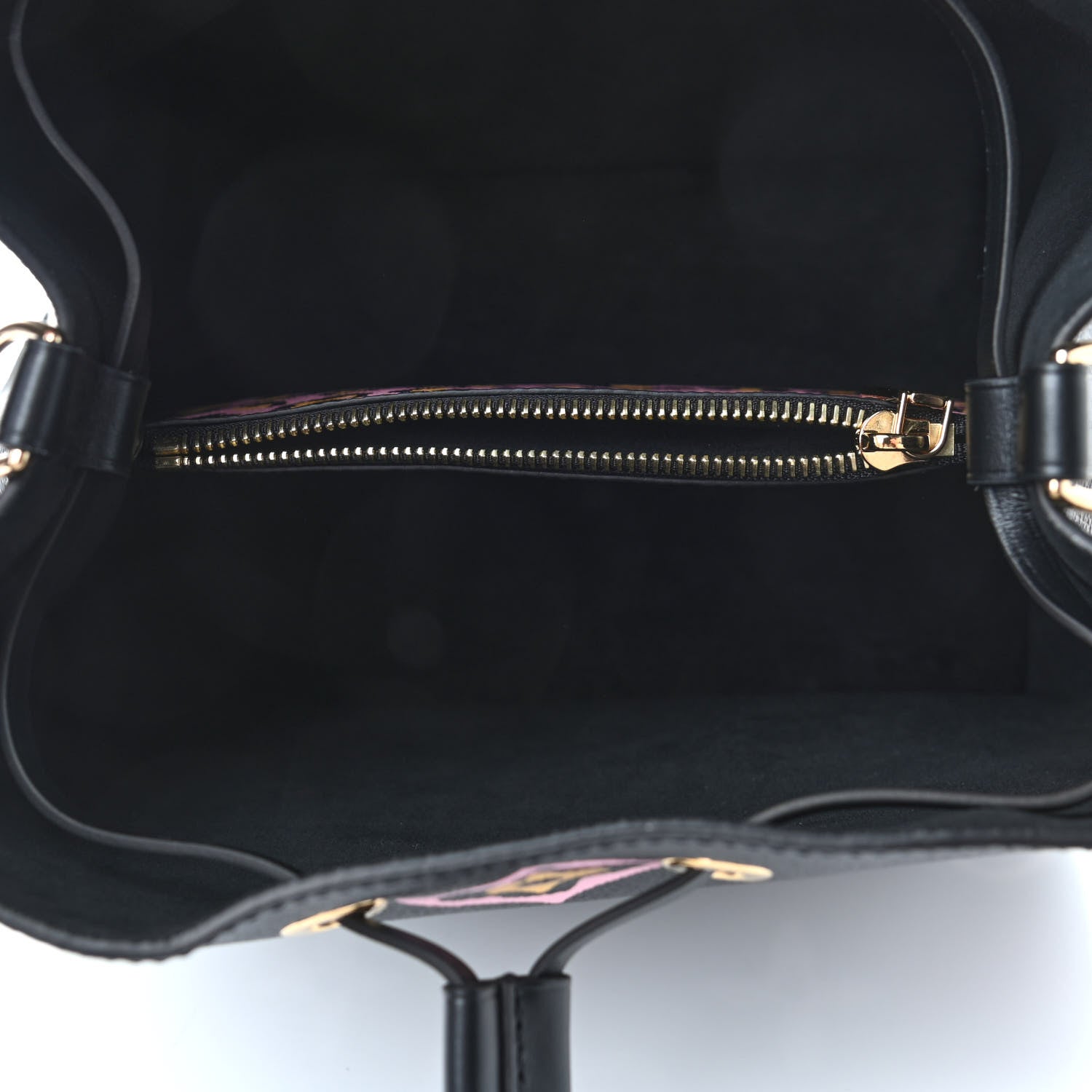 Louis Vuitton Monogram Giant Wild At Heart Neonoe MM Black 4 of 4
