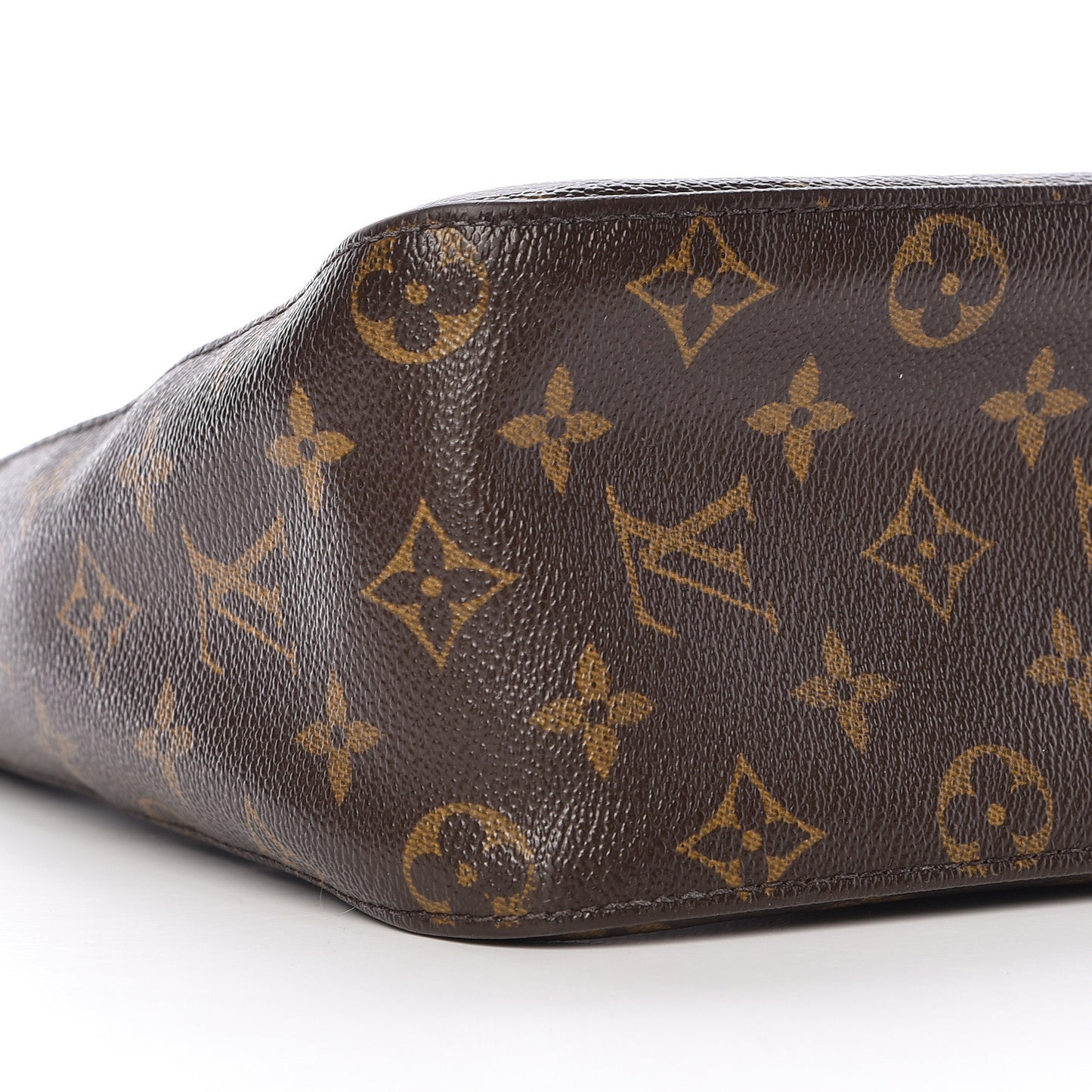 Monogram Looping MM