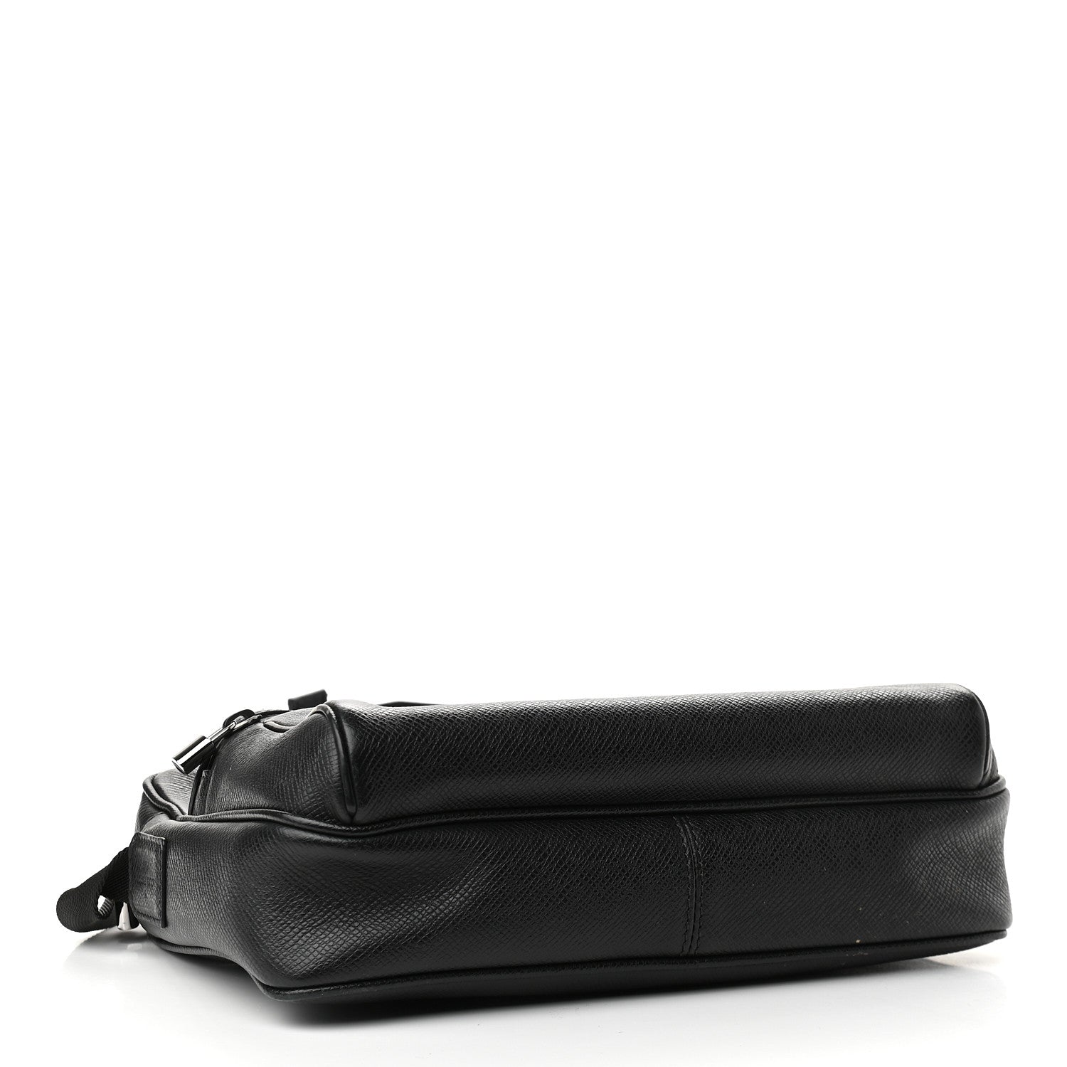Louis Vuitton Taiga Outdoor Messenger PM Black 3 of 12