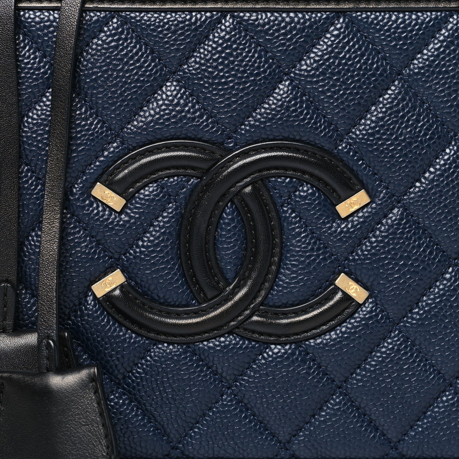 Chanel Caviar Quilted Medium CC Filigree Vanity Case Navy Black 8 of 10