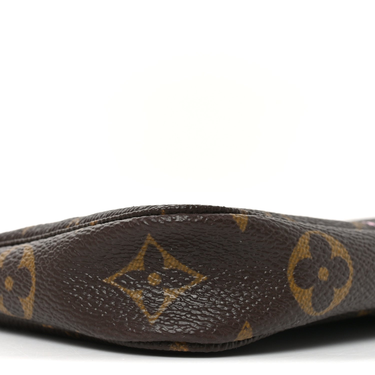 Louis Vuitton Monogram V Maui Mini Pochette Accessories Rose Ballerine 8 of 10