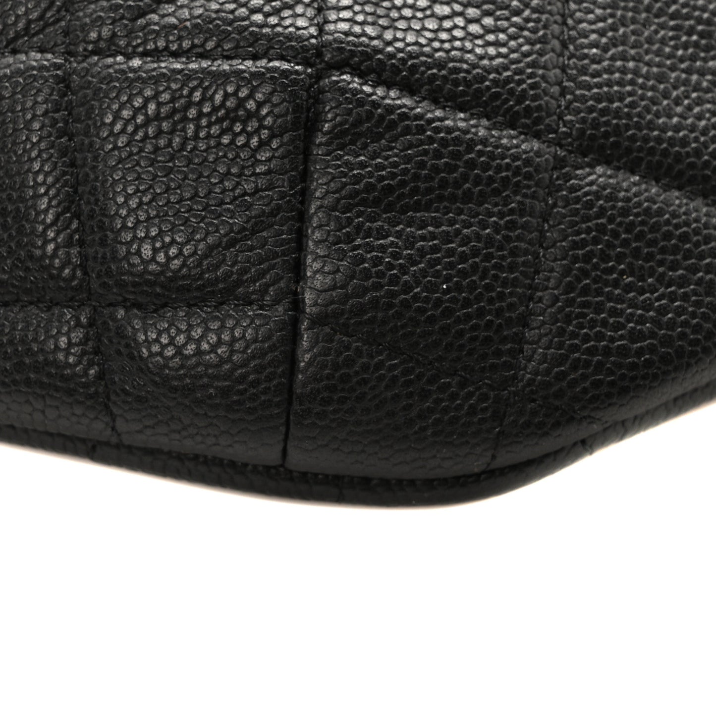 Caviar Quilted Sweetheart Belt Bag Black
