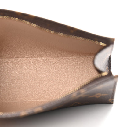 Louis Vuitton Monogram Toiletry Pouch 15 5 of 10