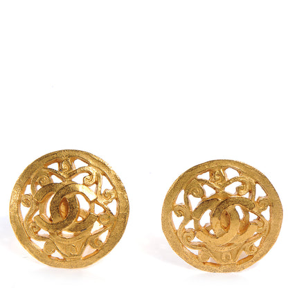 Chanel CC Clip On Earrings Gold 1 of 4
