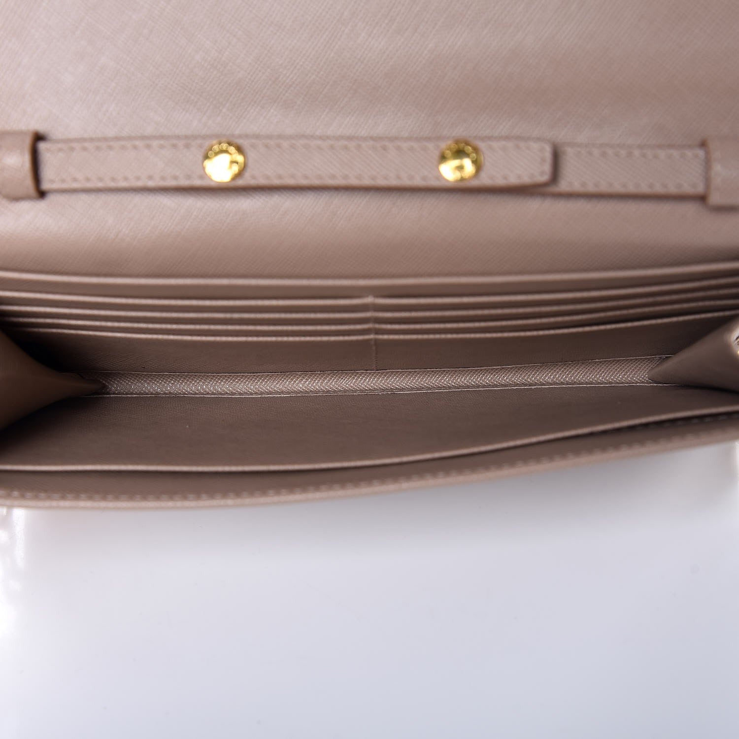 Prada Saffiano Metal Bar Chain Wallet Cammeo 5 of 7