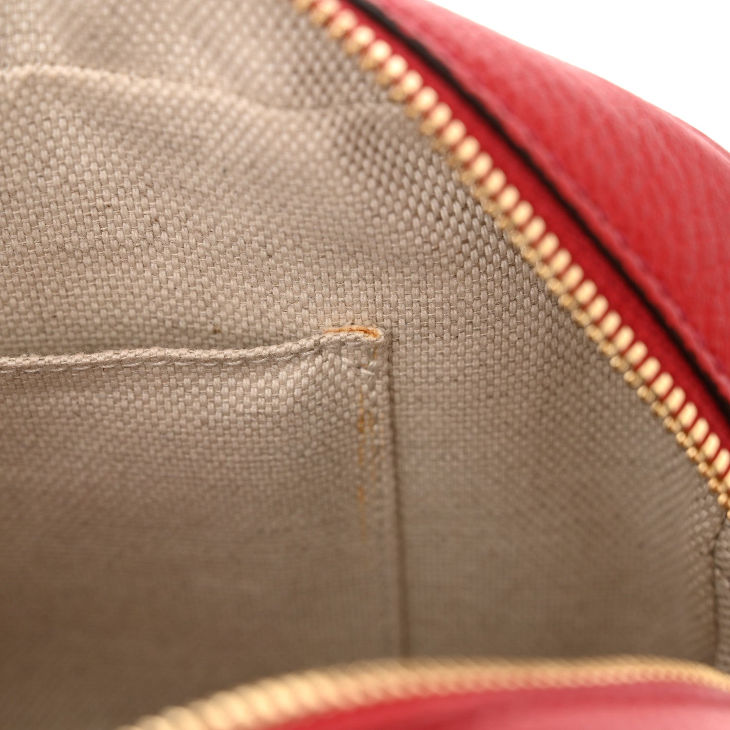 Gucci Pebbled Calfskin Small Soho Disco Bag Vibrant Red 11 of 12