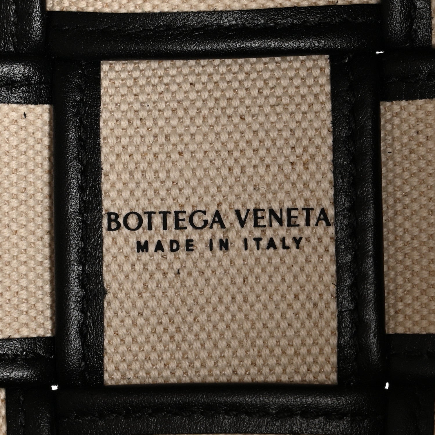 Bottega Veneta Canvas Nappa Maxi Intrecciato Small Cassette Bucket Bag Natural Black 6 of 9