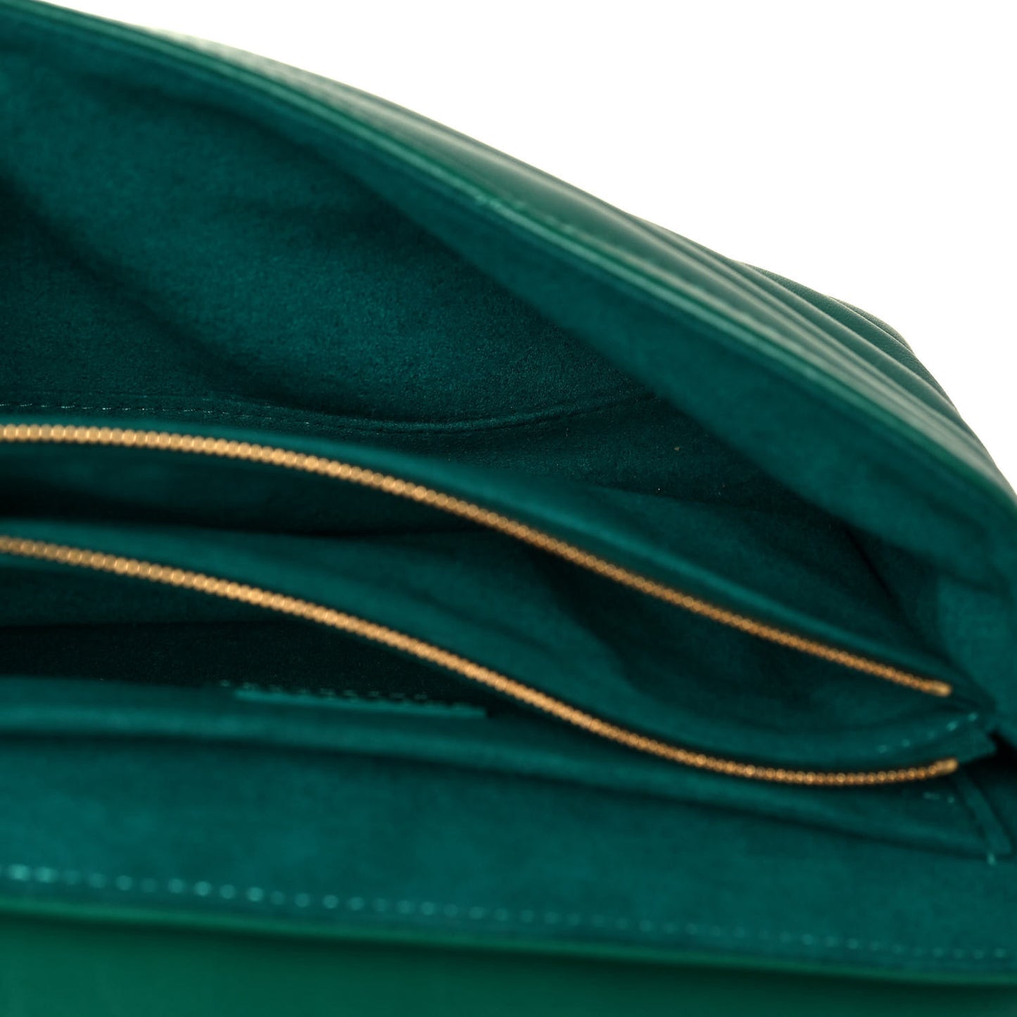 Calfskin New Wave Chain Bag MM NM Emerald