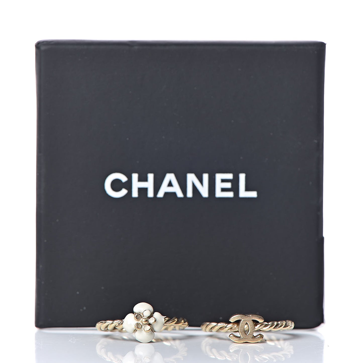 Enamel Camellia CC Ring Set of 2 6 4.5 Light Gold White