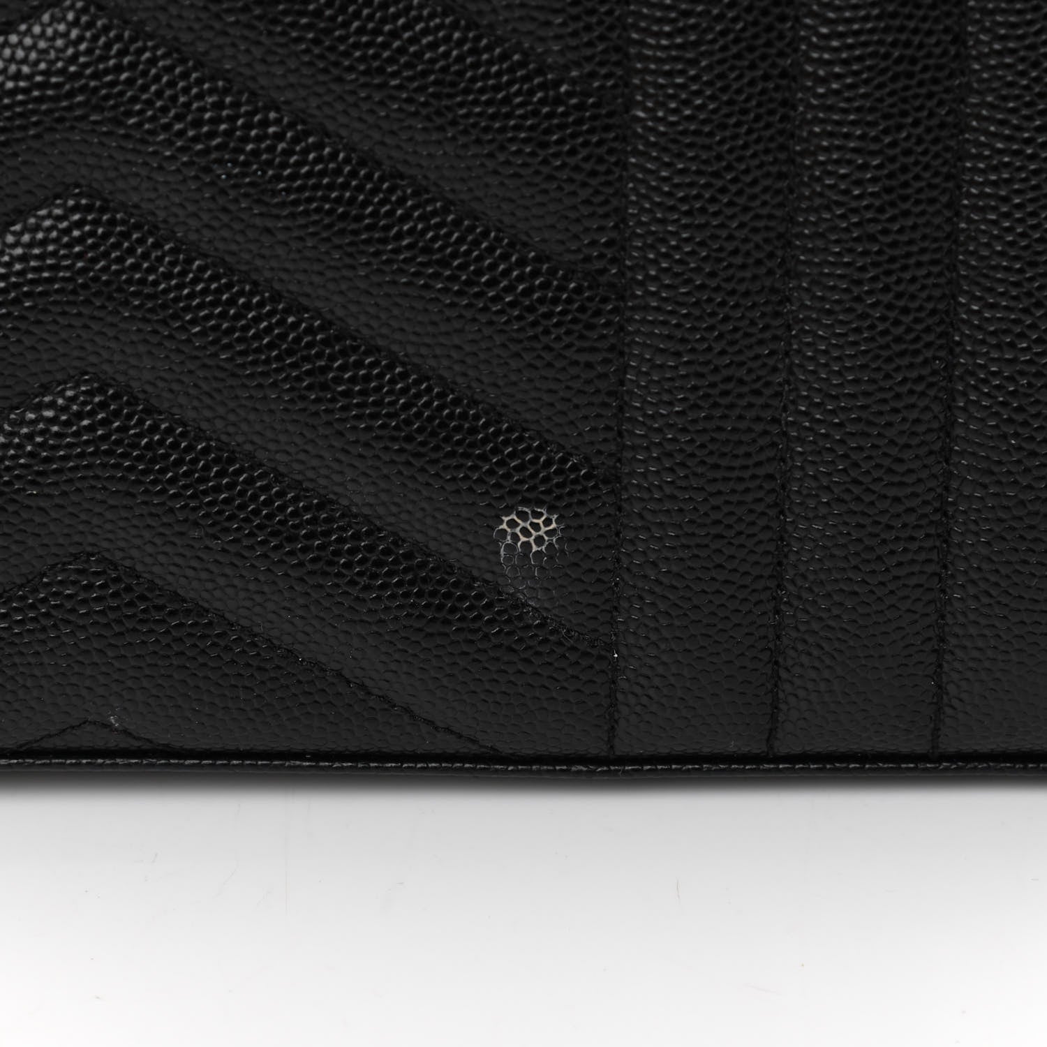 Saint Laurent Grain De Poudre Mixed Matelasse Triquilt Monogram Chain Wallet Black 20 of 23