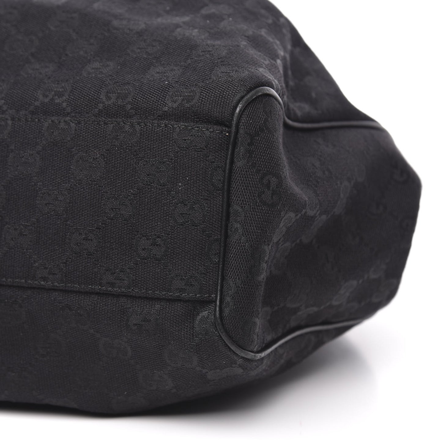 Monogram Medium Sukey Black