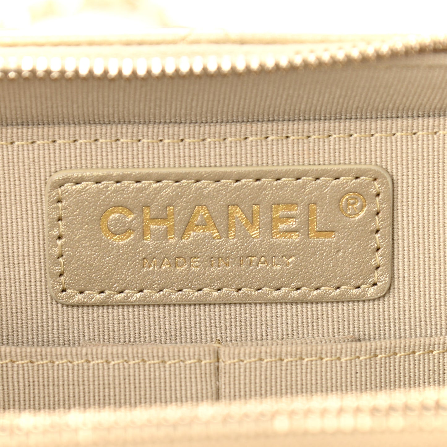 Metallic Lambskin Quilted Top Handle Vanity Case Gold