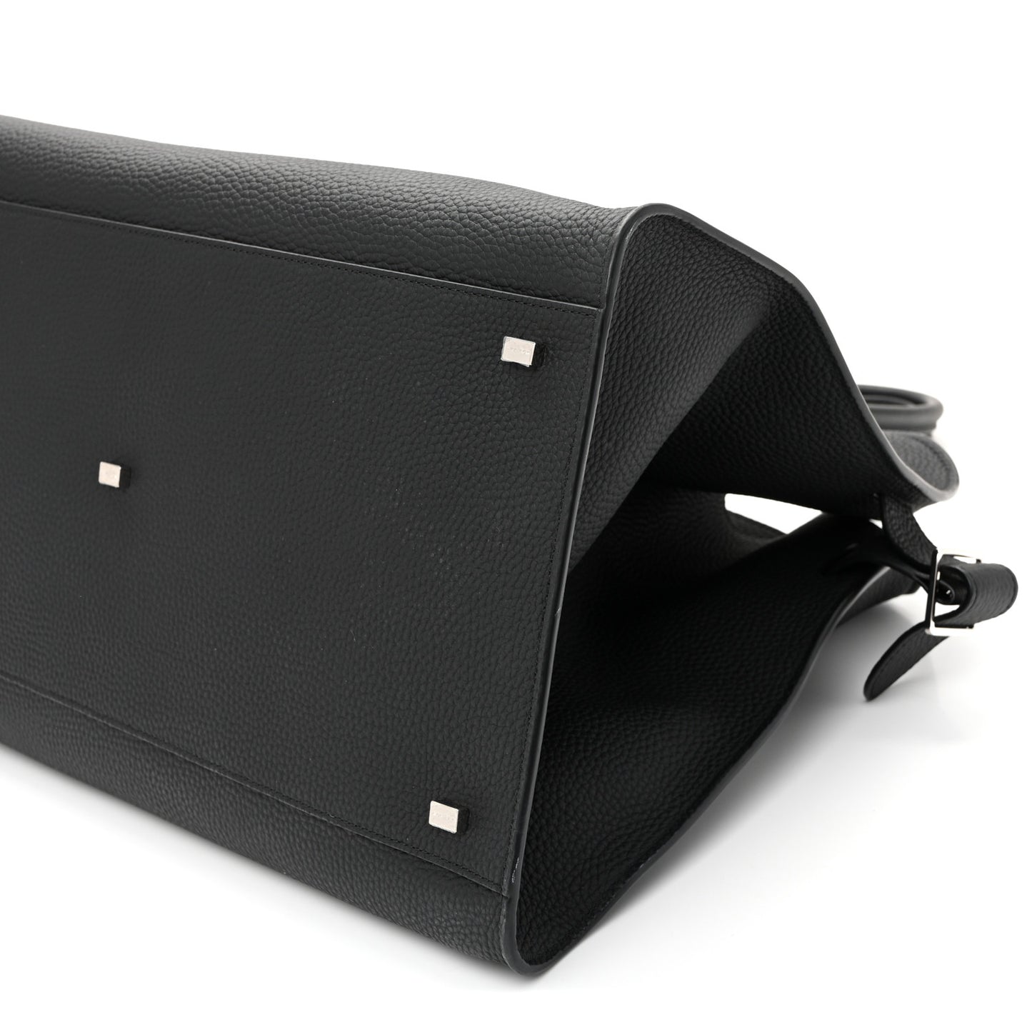 Grained Calfskin Soft Margaux 17 Black