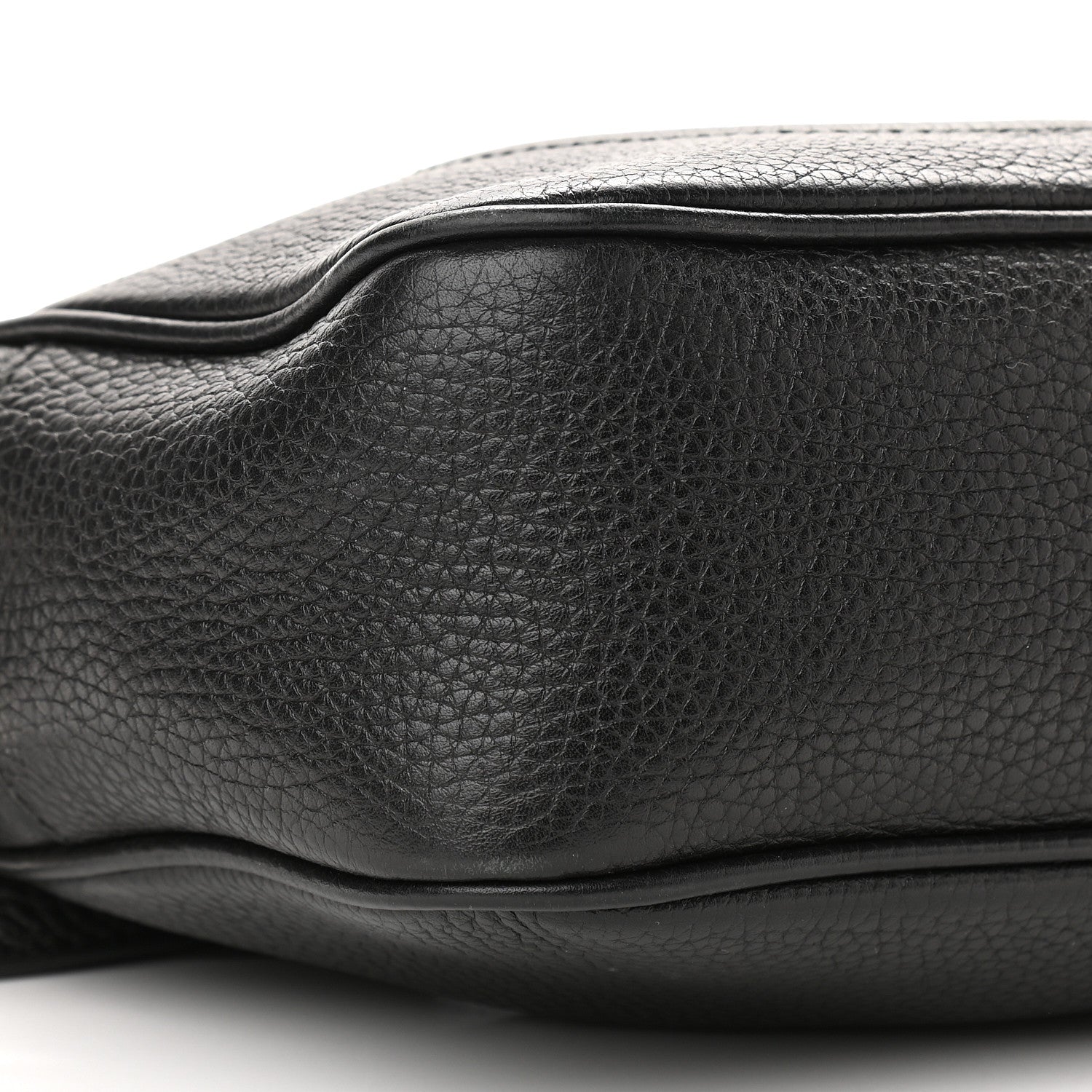 Gucci Pebbled Calfskin Small Soho Disco Bag Black 8 of 9