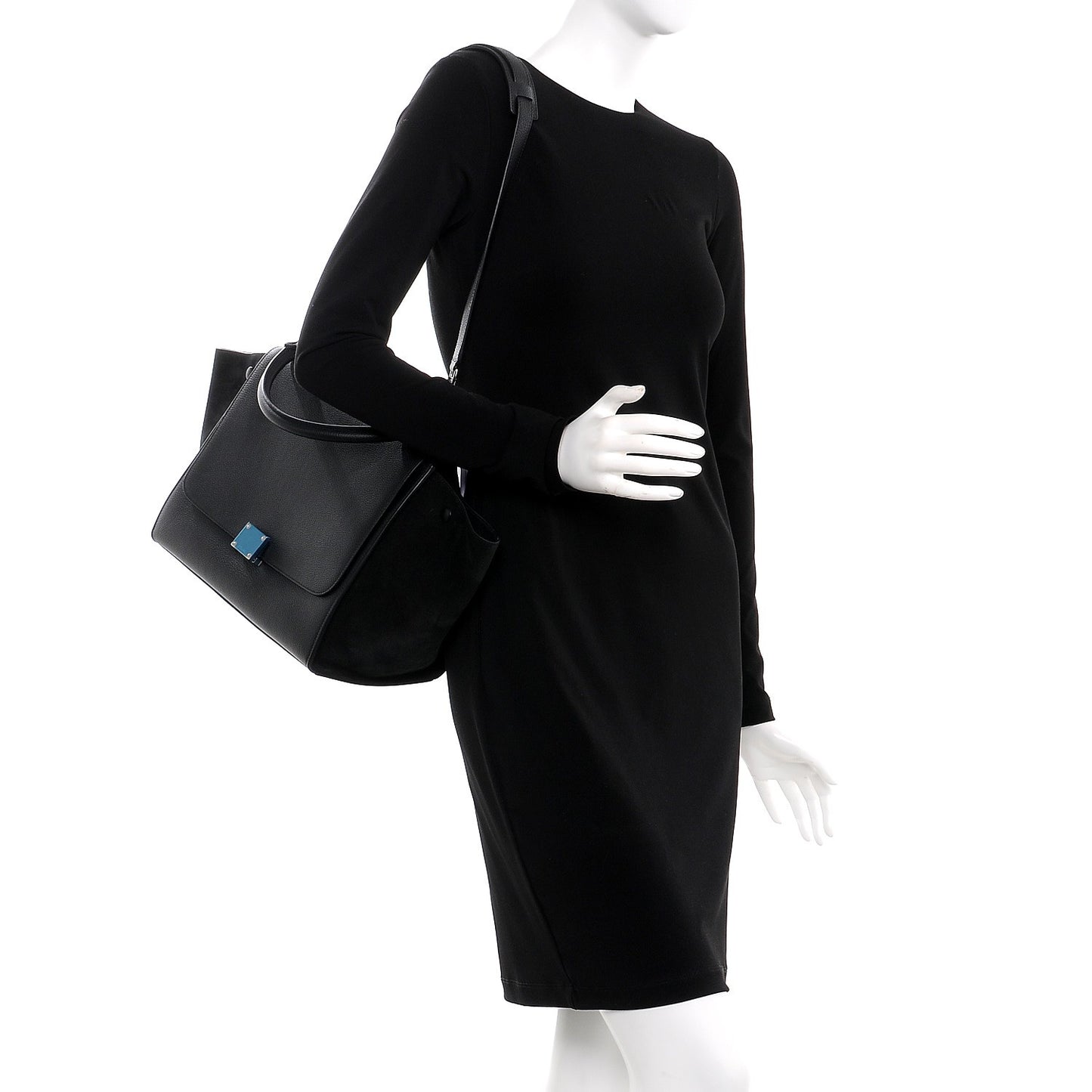 Drummed Calfskin Suede Medium Trapeze Black