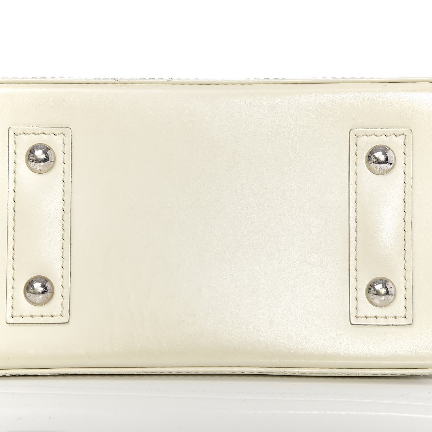 Louis Vuitton Epi Alma BB Ivory 14 of 16