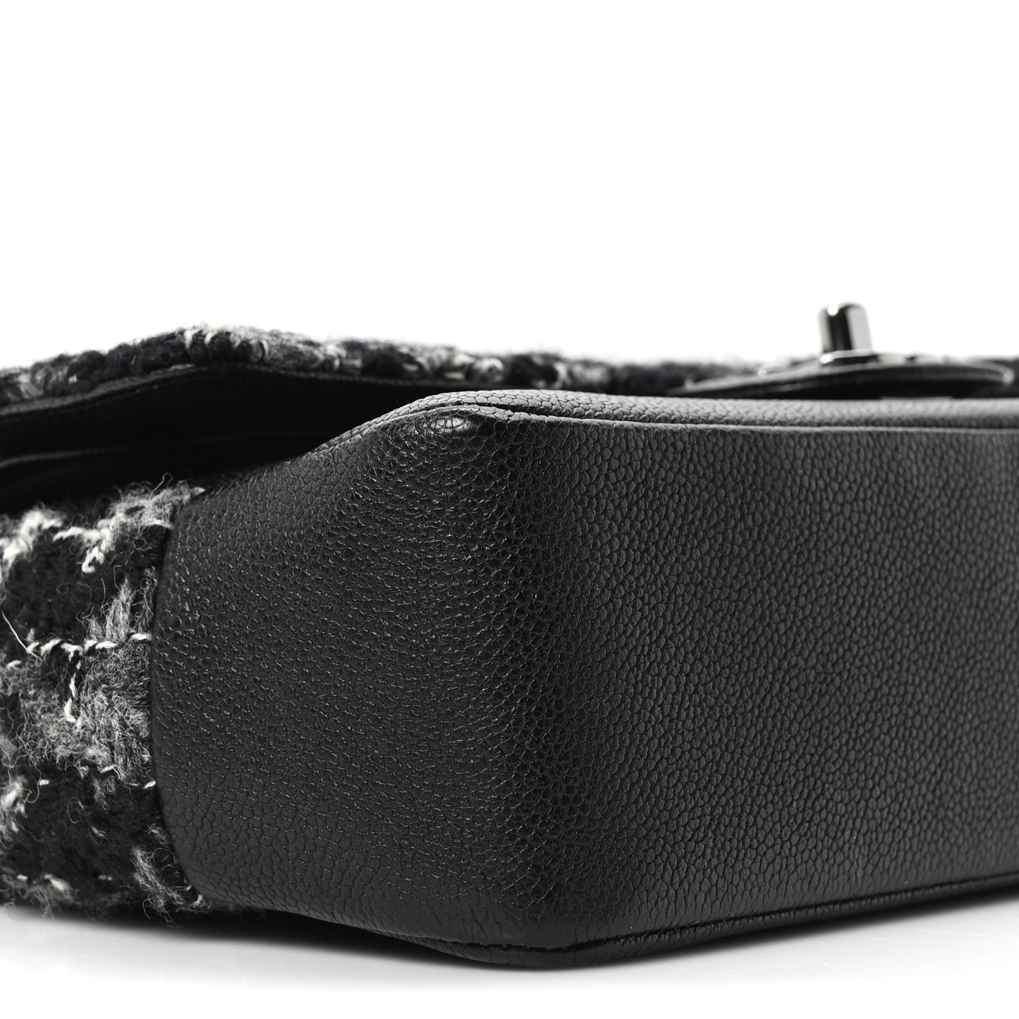 Caviar Tweed Houndstooth Quilted Medium Double Flap Black Grey
