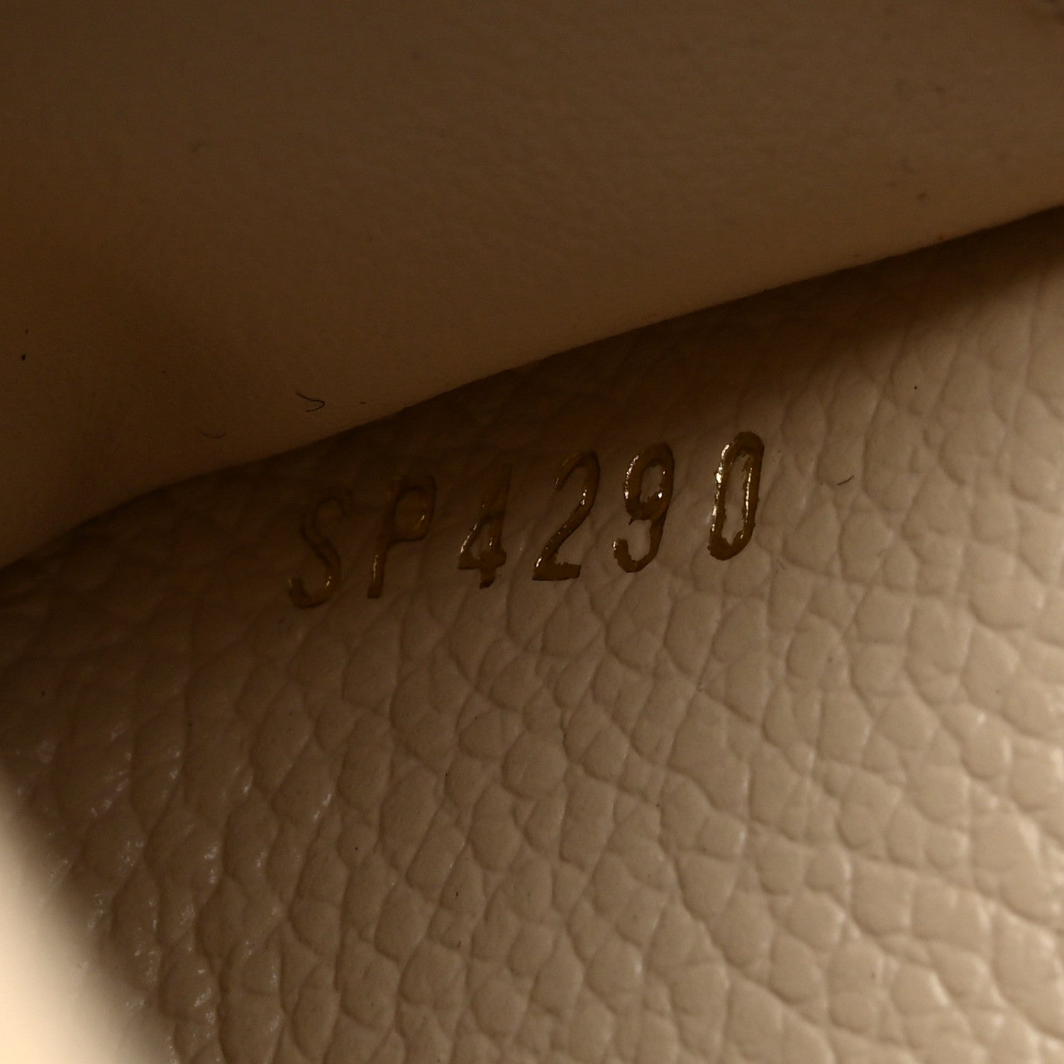 Louis Vuitton Empreinte Monogram Giant Victorine Wallet Creme Bois De Rose 7 of 9