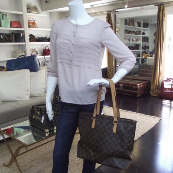 Louis Vuitton Monogram Cabas Mezzo 2 of 10