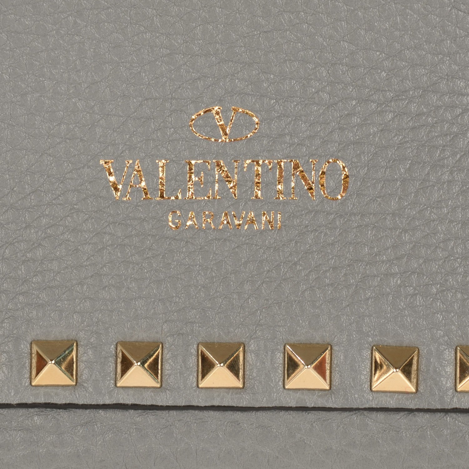 Valentino Garavani Pebbled Calfskin Large Rockstud Flip-Lock Messenger Bag Grigio Perla 9 of 9