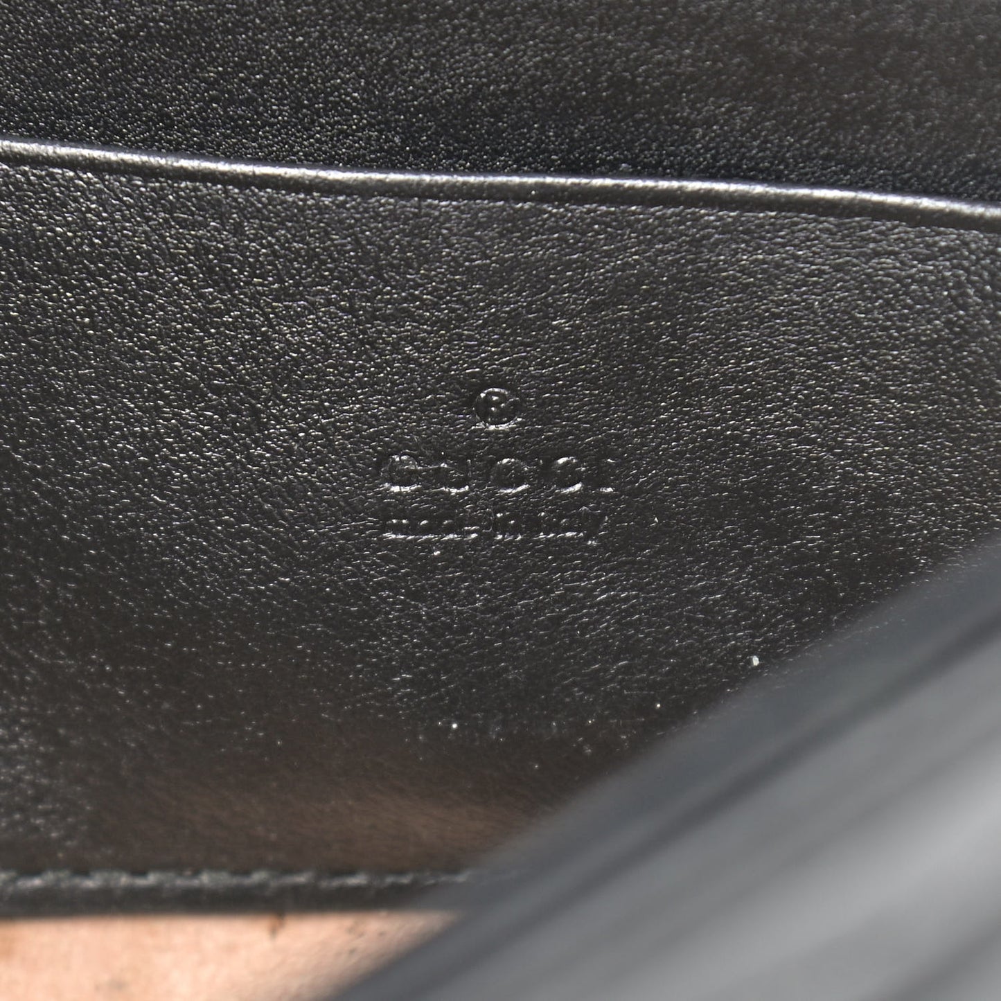 Calfskin Matelasse Mini GG Marmont Chain Wallet Black