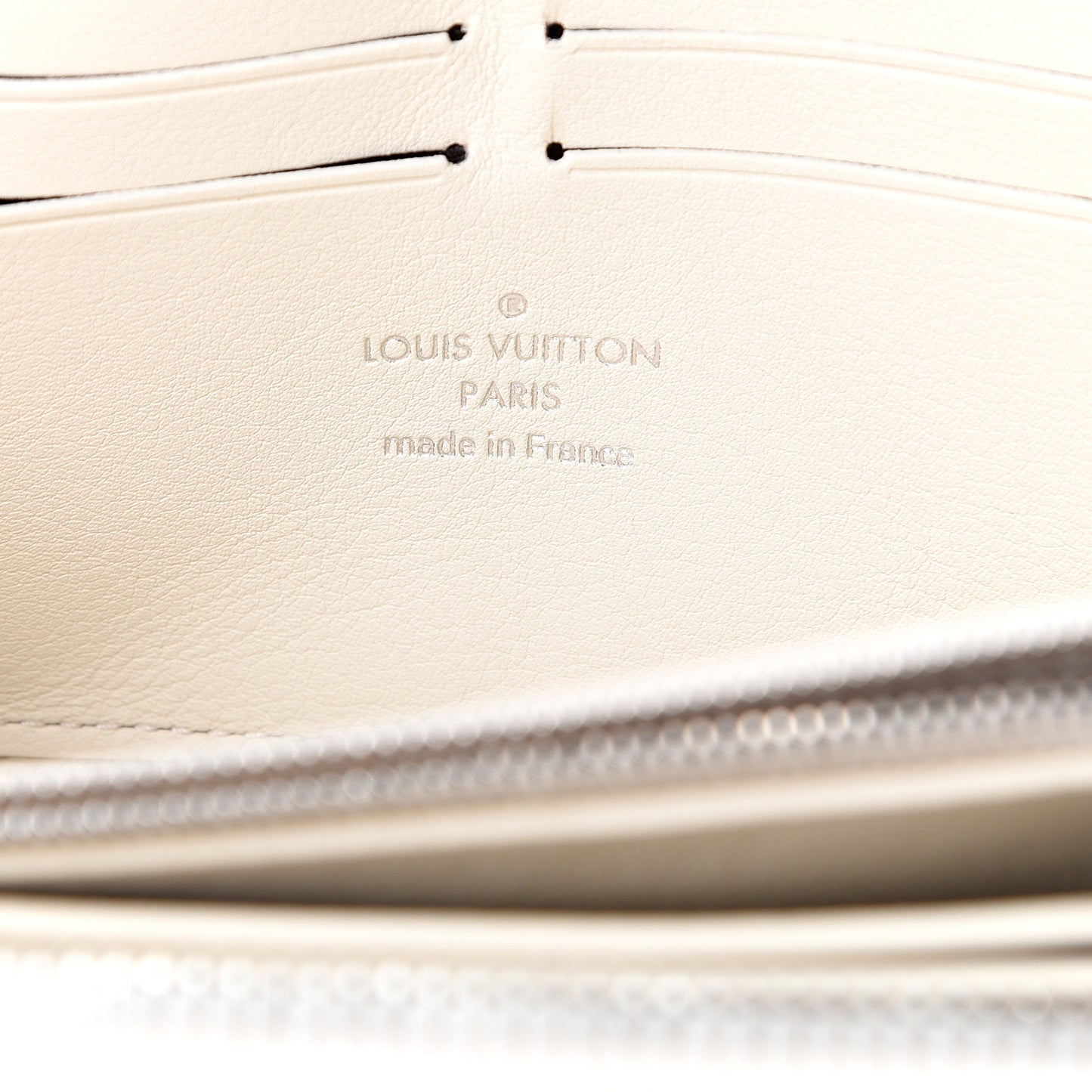 Mahina Zippy Wallet Ivory
