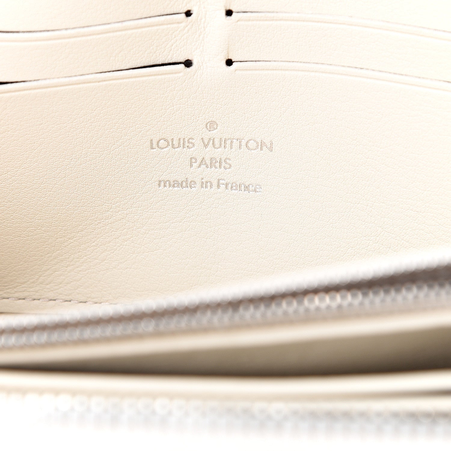 Louis Vuitton Mahina Zippy Wallet Ivory 5 of 9
