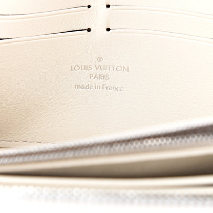 Louis Vuitton Mahina Zippy Wallet Ivory 5 of 9