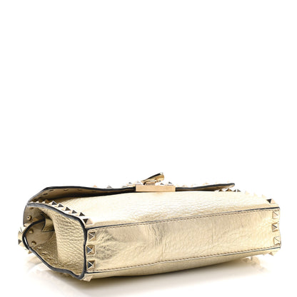 Valentino Garavani Metallic Pebbled Calfskin Medium Rockstud Flip Lock Crossbody Bag Platino 3 of 10