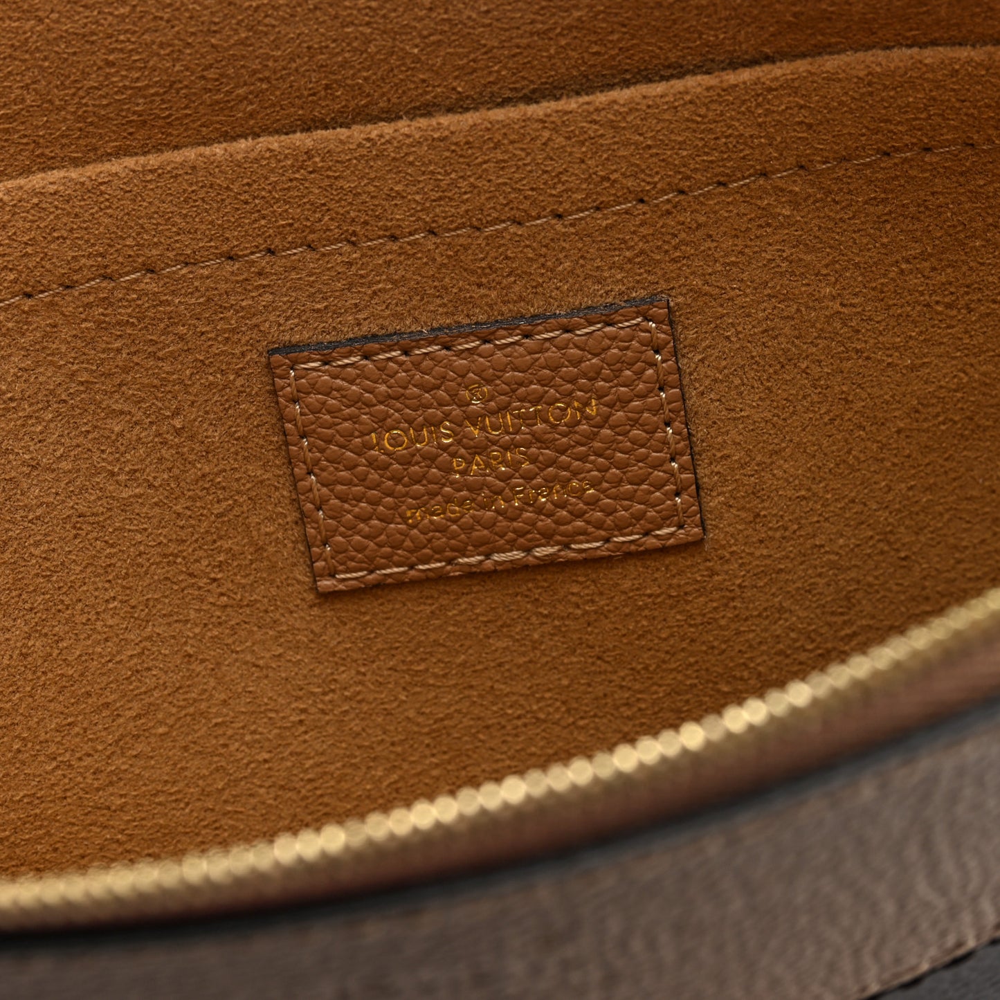 Monogram Daily Pouch Sesame