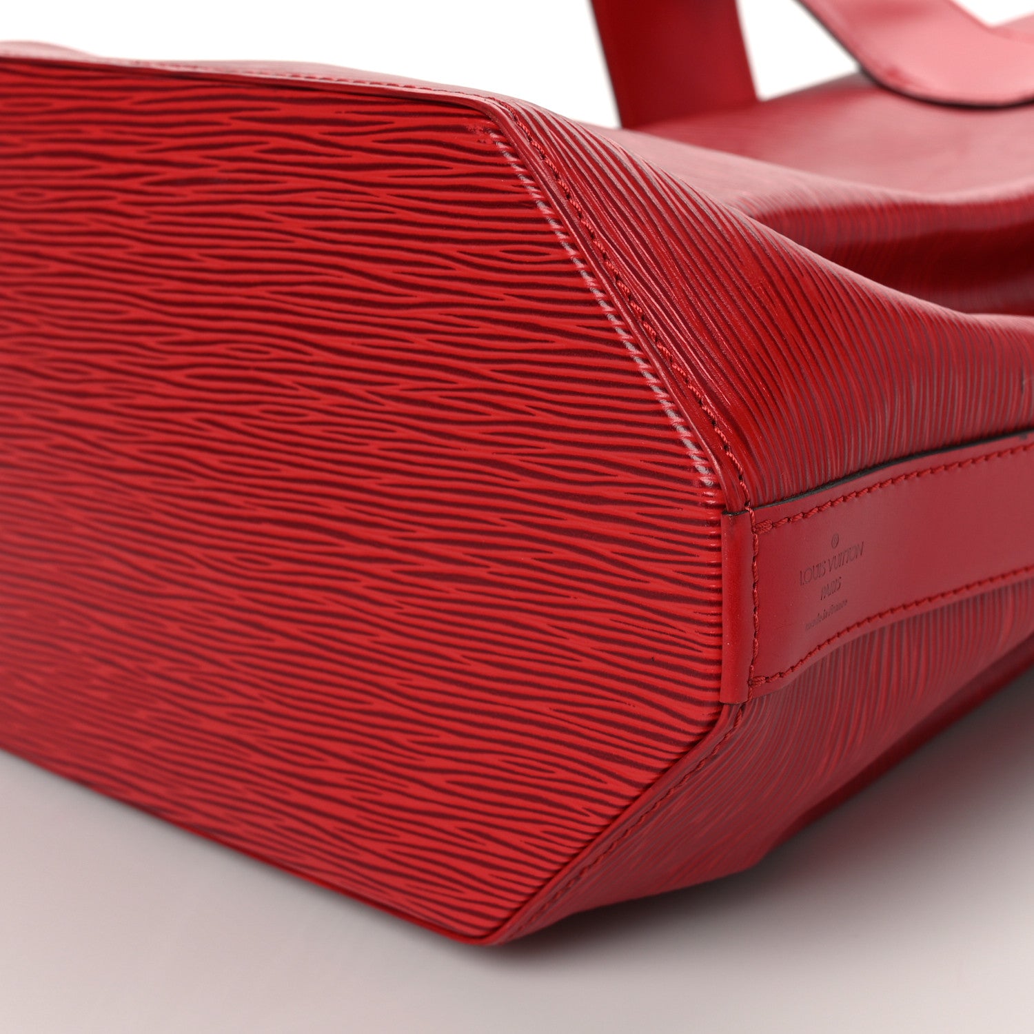 Louis Vuitton Epi Sac D'Epaule GM Castillan Red 8 of 8