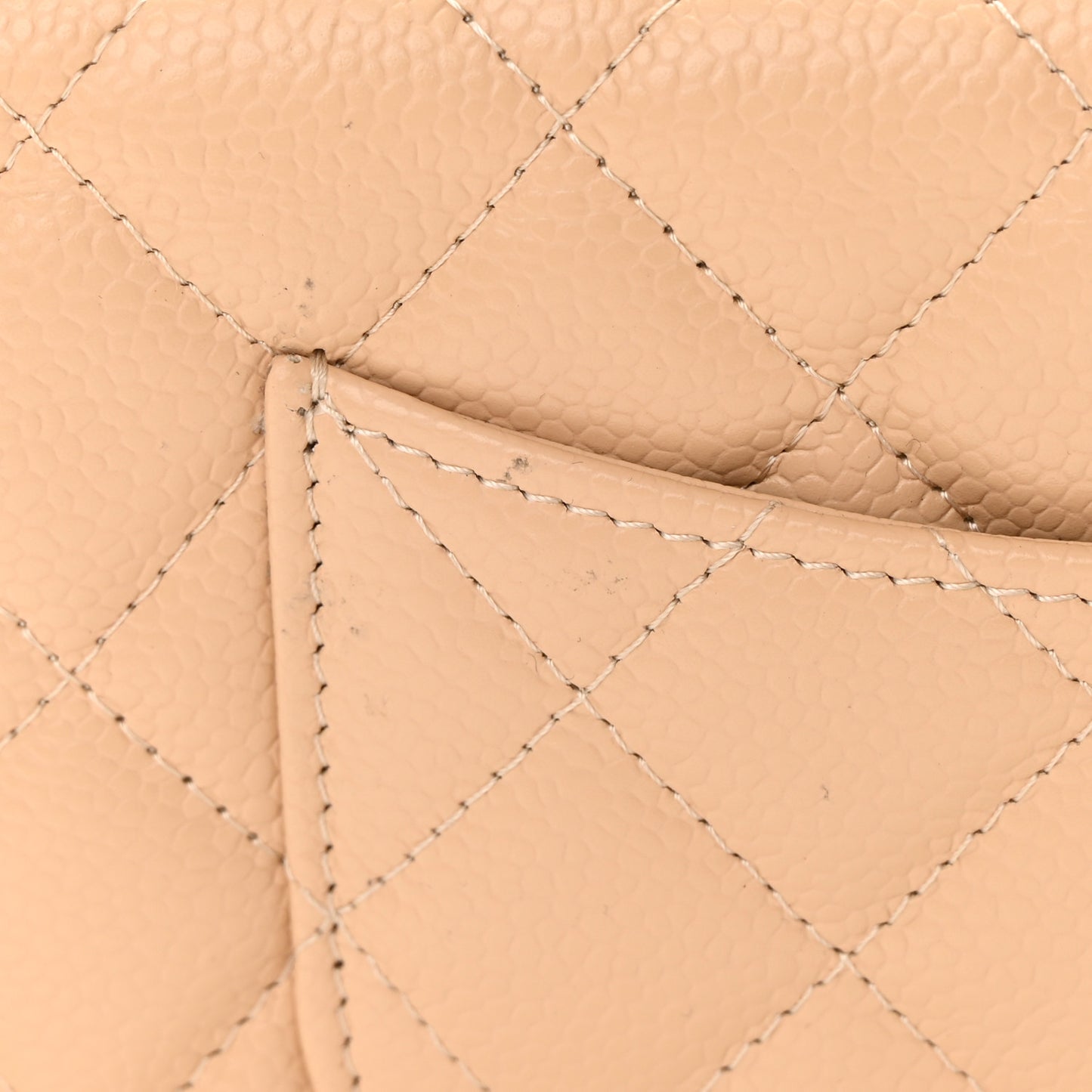Caviar Quilted Wallet On Chain WOC Beige