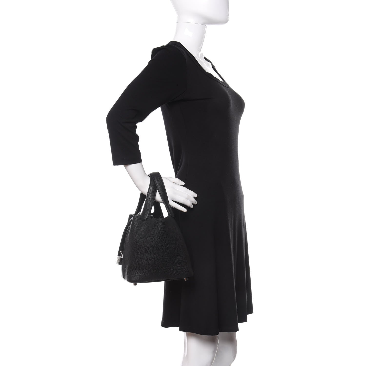 Hermes Taurillon Clemence Picotin Lock 18 PM Black 2 of 11