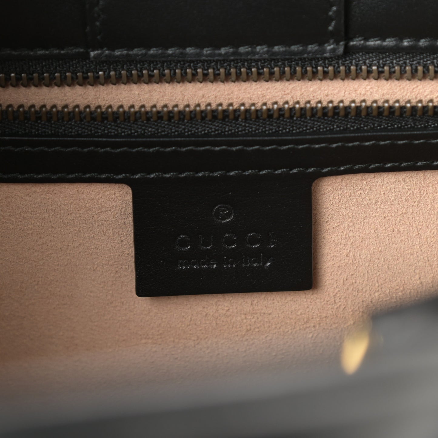 Calfskin Matelasse Small GG Marmont Tote Black