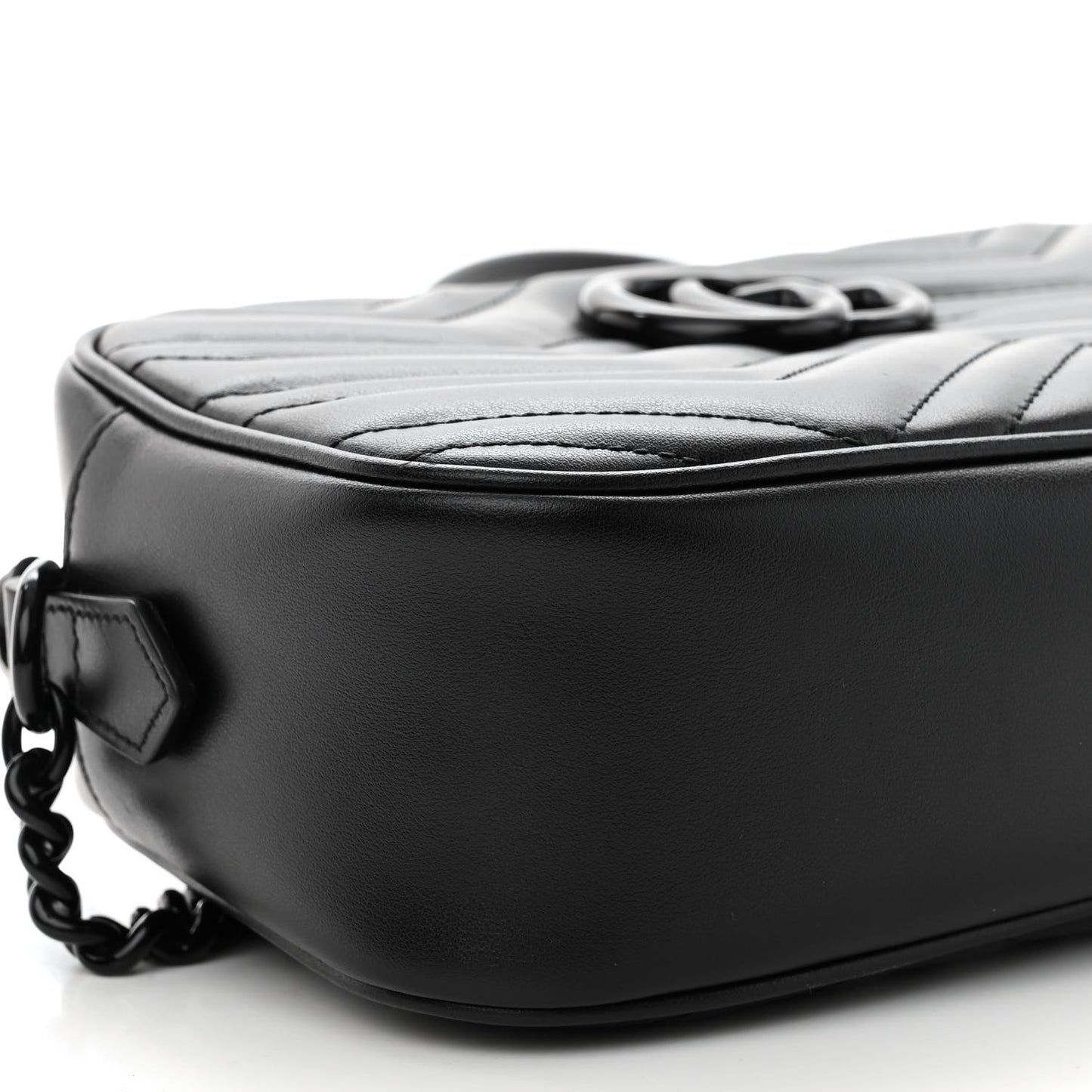 Calfskin Matelasse Monochrome Small GG Marmont Chain Shoulder Bag Black