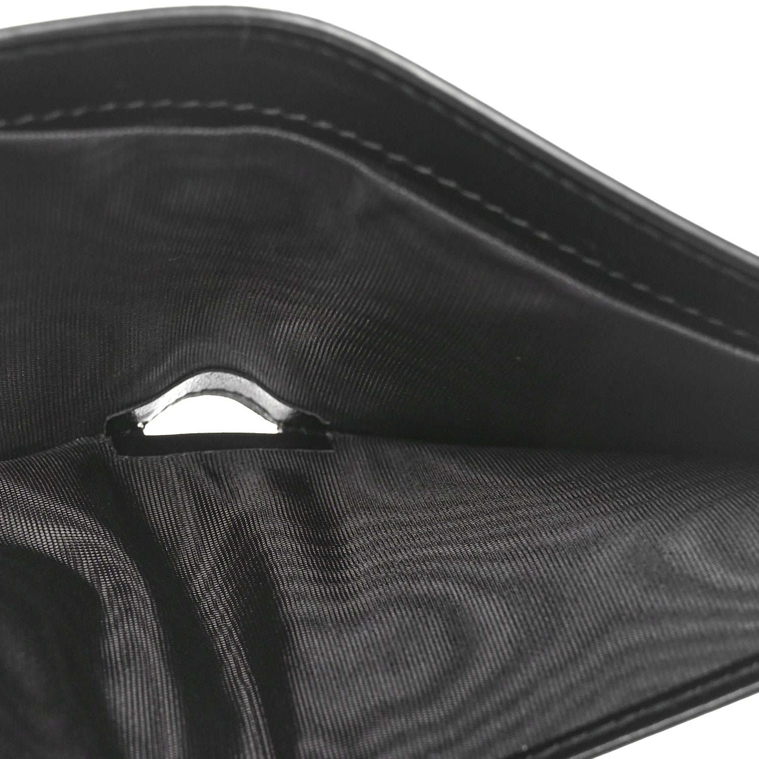 Gucci Plutone Calfskin Logo Bi-Fold Wallet Black 7 of 9
