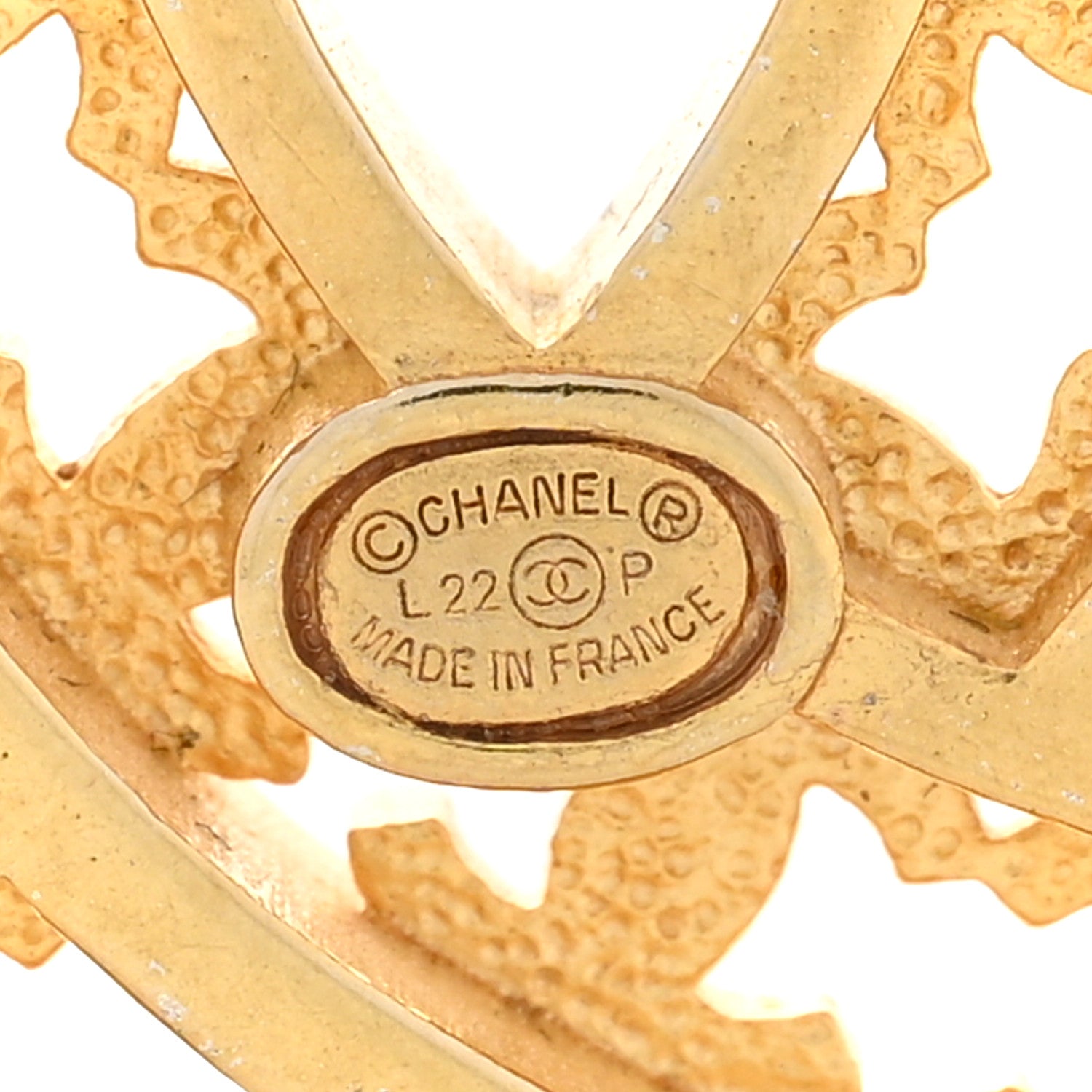 Chanel Metal CC Brooch Gold 4 of 5