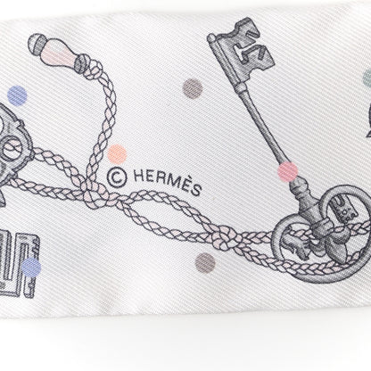 Hermes Silk Les Cles A Pois Twilly White Gris Acier 4 of 4