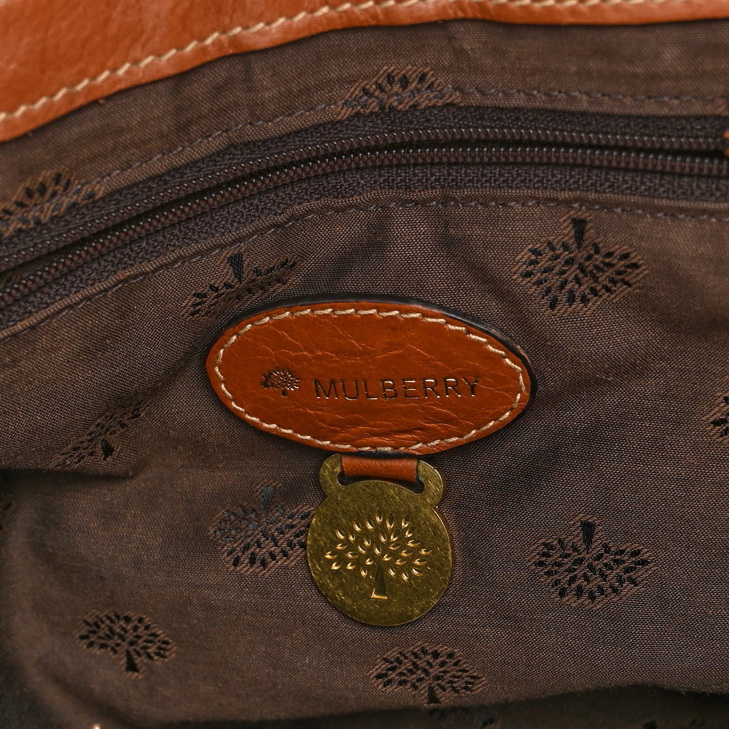 Soft Buffalo Oversized Alexa Oak