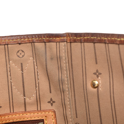 Louis Vuitton Monogram Neverfull MM 26 of 28