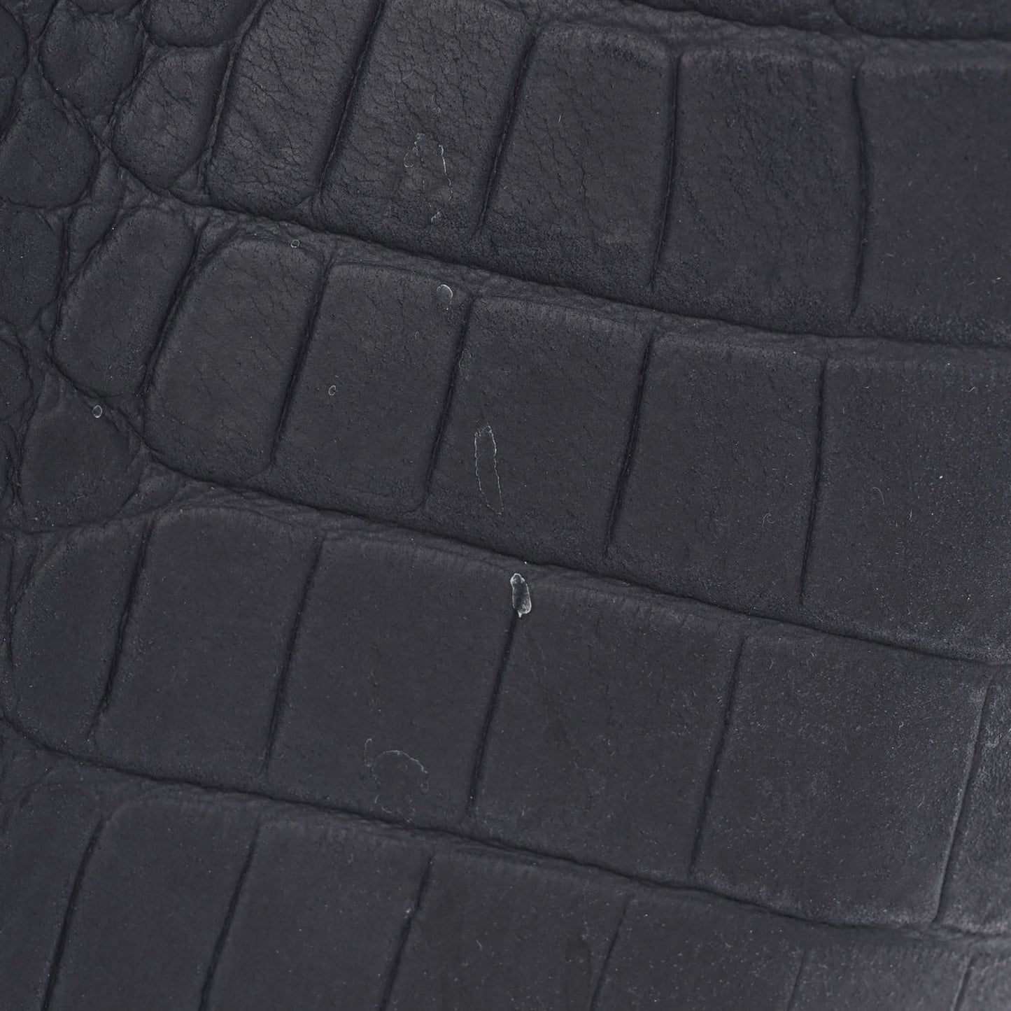 Crocodile Embossed Nubuck Medium Phantom Luggage Navy Blue
