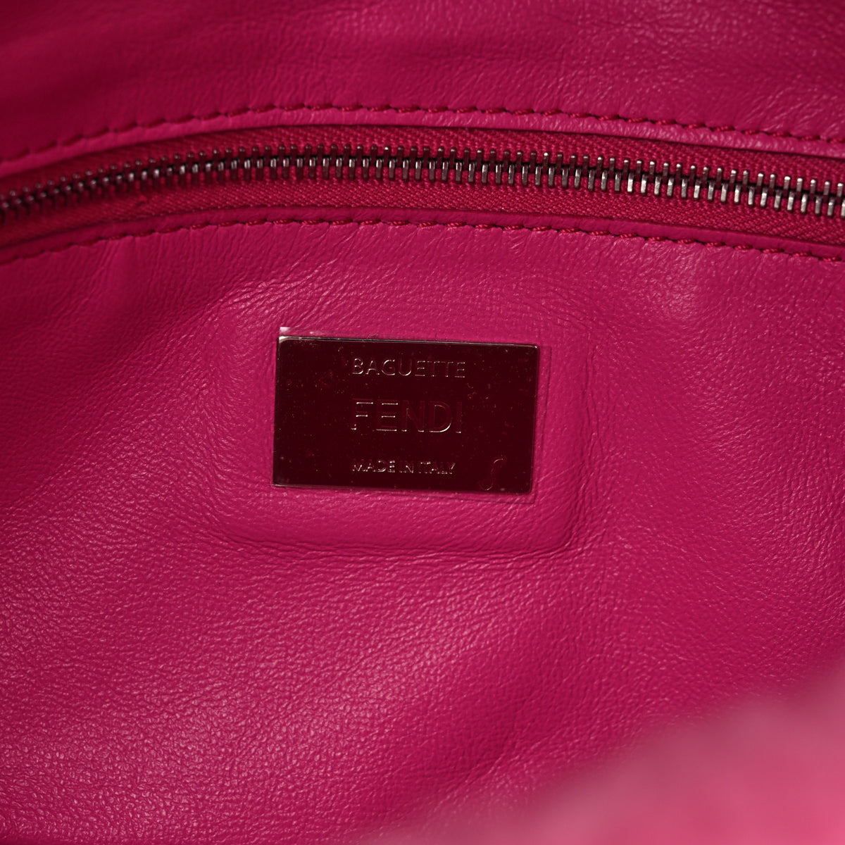 Fendi Shearling Shiny Nappa Baguette Rosa Fluo 6 of 9