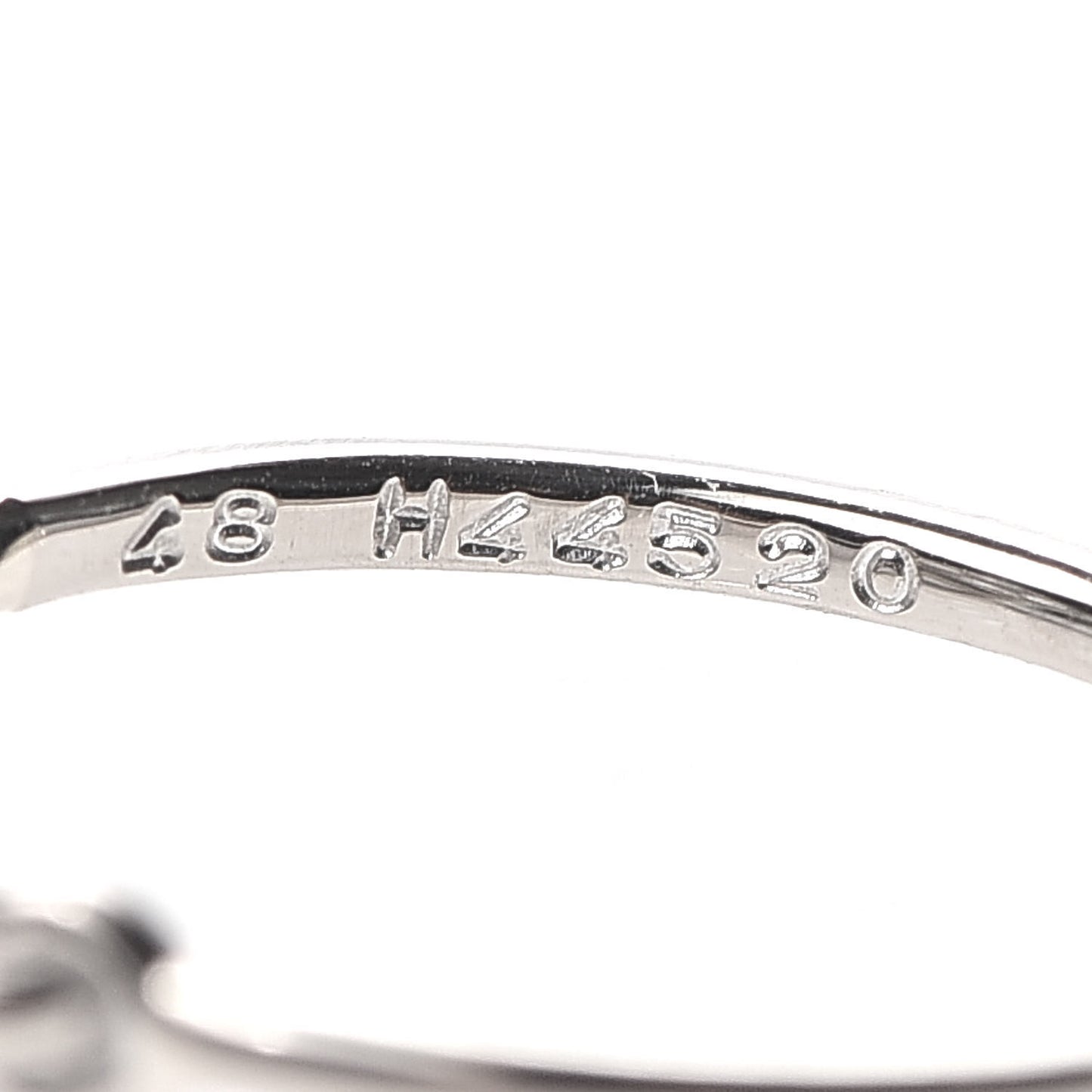 18K White Gold Diamond Hindu Floral Ring 48 4.5